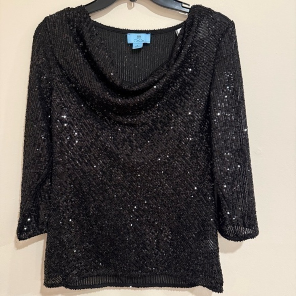 CeCe Semi Sheer Sequin Cowl Neck Blouse size Medium in Excellent Condition